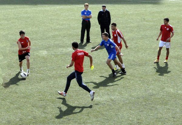 من تمارين منتخب لبنان بإشراف بوكير بعد ظهر اليوم على ملعب الصفاء