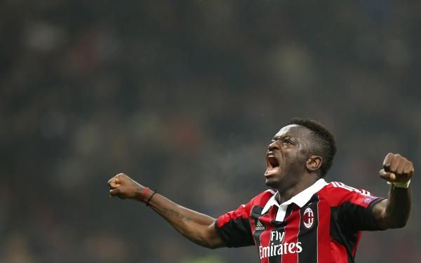 2013-02-20t221009z_1667666340_gm1e92l0h3d01_rtrmadp_3_soccer-champions_reuters