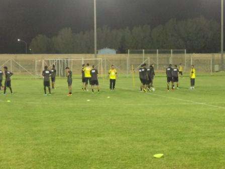 جانب من تدريبات فريق اتحاد جدة بمعسكره الحالي بالكويت