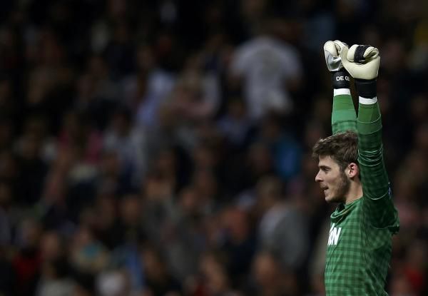 2013-02-13t222642z_709203628_lr1e92d1lxiz2_rtrmadp_3_soccer-champions_reuters