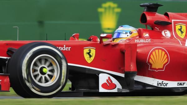 2013-03-17t072610z_709239205_sr1e93h0knh2g_rtrmadp_3_motor-racing-prix_reuters