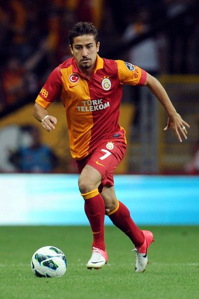 ادين يلماز صاحب الهدفين الثاني والثالث 