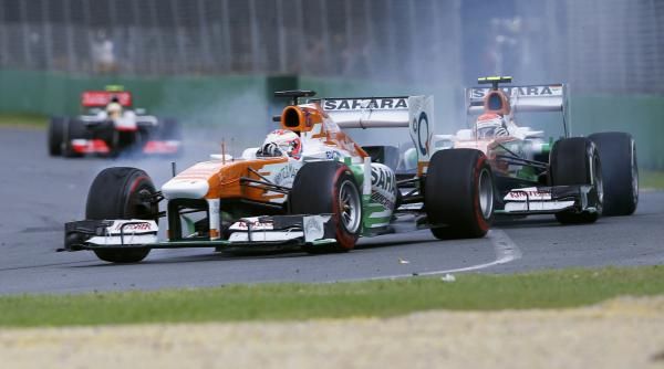 2013-03-17t063213z_203817411_sr1e93h0i5l0v_rtrmadp_3_motor-racing-prix_reuters