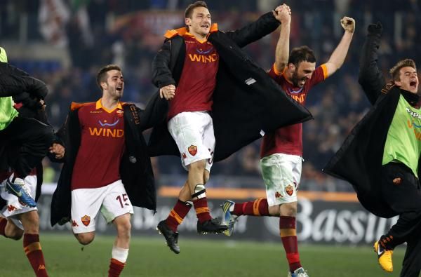 2013-02-16t221504z_39413883_gm1e92h0haq01_rtrmadp_3_soccer-italy_reuters