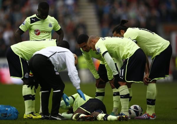 2013-03-17t164123z_1921176703_gm1e93i01sv01_rtrmadp_3_soccer-england_reuters