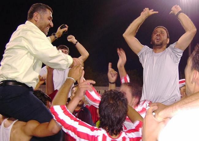 فرحة اللاعبين والجهاز الفني في اللقب وبعدســــة كوورة 