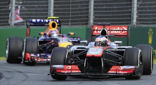 2013-03-17t072338z_845158814_sr1e93h0kj92c_rtrmadp_3_motor-racing-prix_reuters