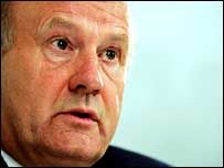 الـلـــورد ســـتـــيــــفـــنـــز