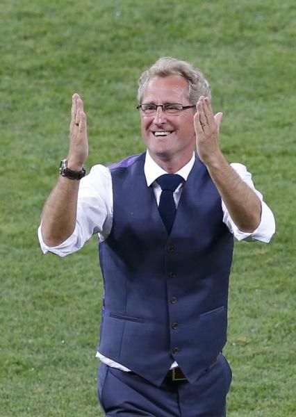 2012-06-19t205714z_01_ink56_rtridsp_3_soccer-euro_reuters