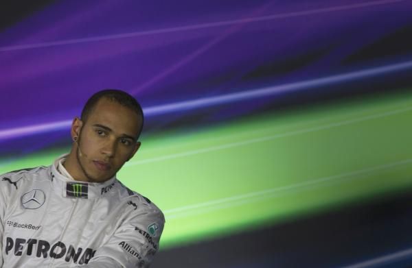2013-03-17t020452z_325919402_sr1e93h05rz2d_rtrmadp_3_motor-racing-prix_reuters