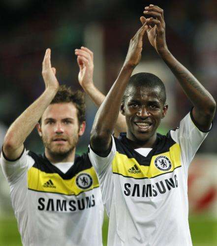 راميريس  بقميص تشيلسي