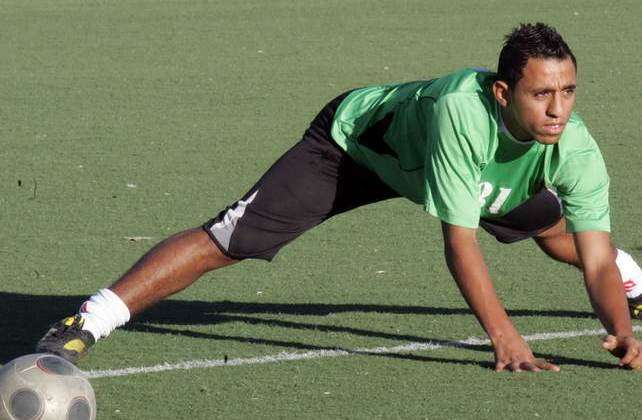 منذر أبو عمارة