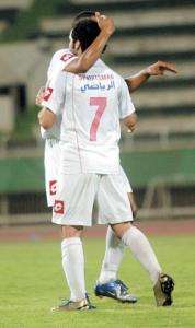 فرحة كويتاوية باحد الاهداف