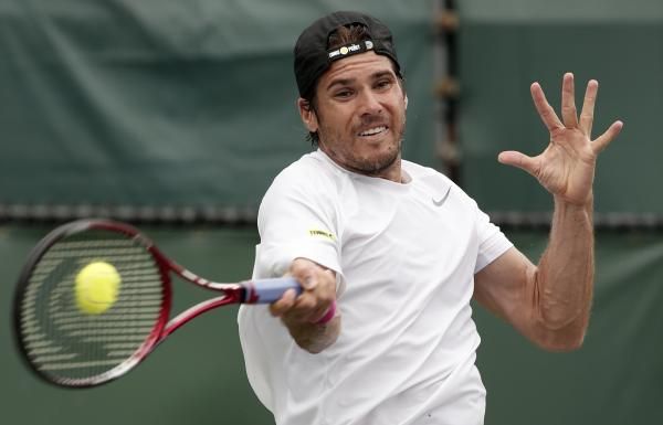 2013-03-22t170932z_1022684291_gm1e93n02zf01_rtrmadp_3_sport-tennis_reuters