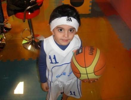 أحمد عديلات.. الطفل المعجزة بكرة السلة