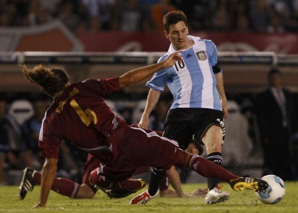 2013-03-23t014222z_240391847_tb3e93n04qb9d_rtrmadp_3_world-soccer_reuters