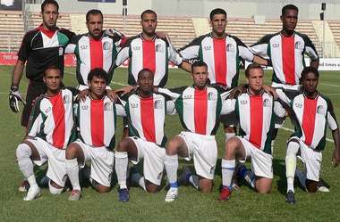 صورة جماعية للمنتخب الفلسطيني وبعدســــة كوووورة