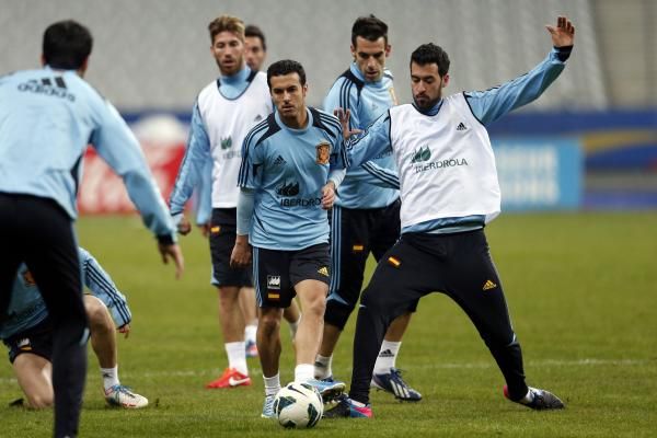 2013-03-25t193042z_613914069_pm1e93p1k3x01_rtrmadp_3_soccer-world-spain_reuters