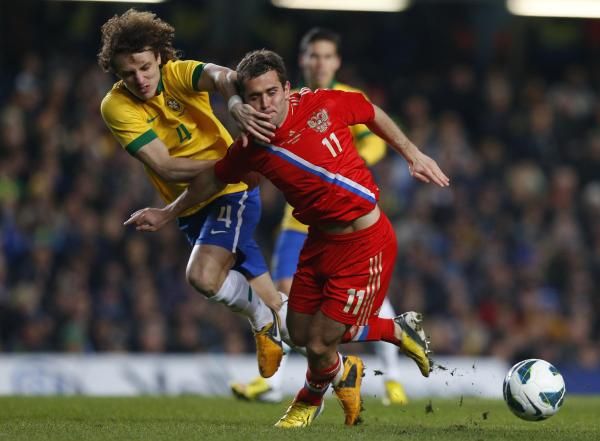 2013-03-25t205954z_1212780961_gm1e93q0dtd01_rtrmadp_3_soccer-friendly_reuters
