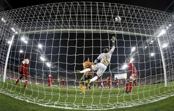 2013-03-26t111527z_1565551432_gm1e93q1hfu01_rtrmadp_3_soccer-world_reuters