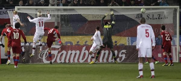 لقطة للدنمارك في لقاء سابق بالتصفيات