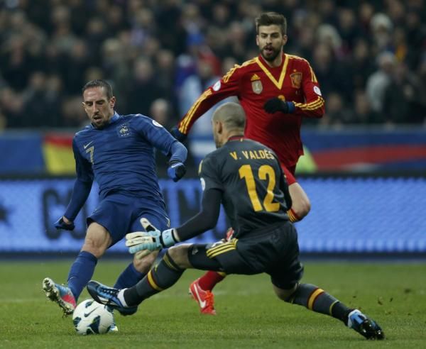 2013-03-26t210933z_1855534392_lr2e93q1mrmn4_rtrmadp_3_soccer-world-france_reuters
