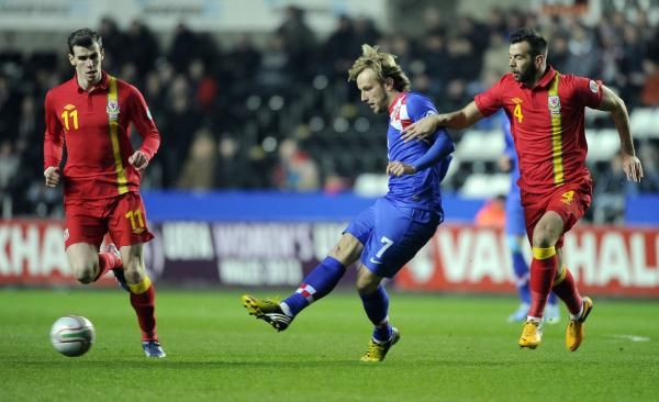 2013-03-26t214553z_2137352561_gm1e93r0fvf01_rtrmadp_3_soccer-world_reuters