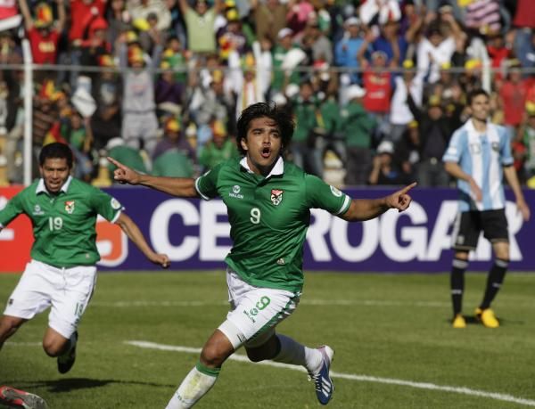 2013-03-26t222338z_1349728833_gm1e93r0hom02_rtrmadp_3_soccer-world_reuters