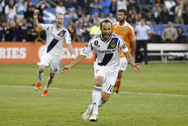 2012-12-02t021437z_1966937421_gm1e8c20sep01_rtrmadp_3_soccer-mls_reuters