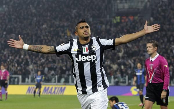 2012-11-03t201016z_1607715947_gm1e8b40bhy01_rtrmadp_3_soccer-italy_reuters