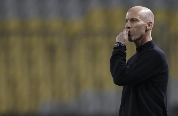 2013-03-26t214354z_359763692_gm1e93r0fuv01_rtrmadp_3_soccer-world_reuters