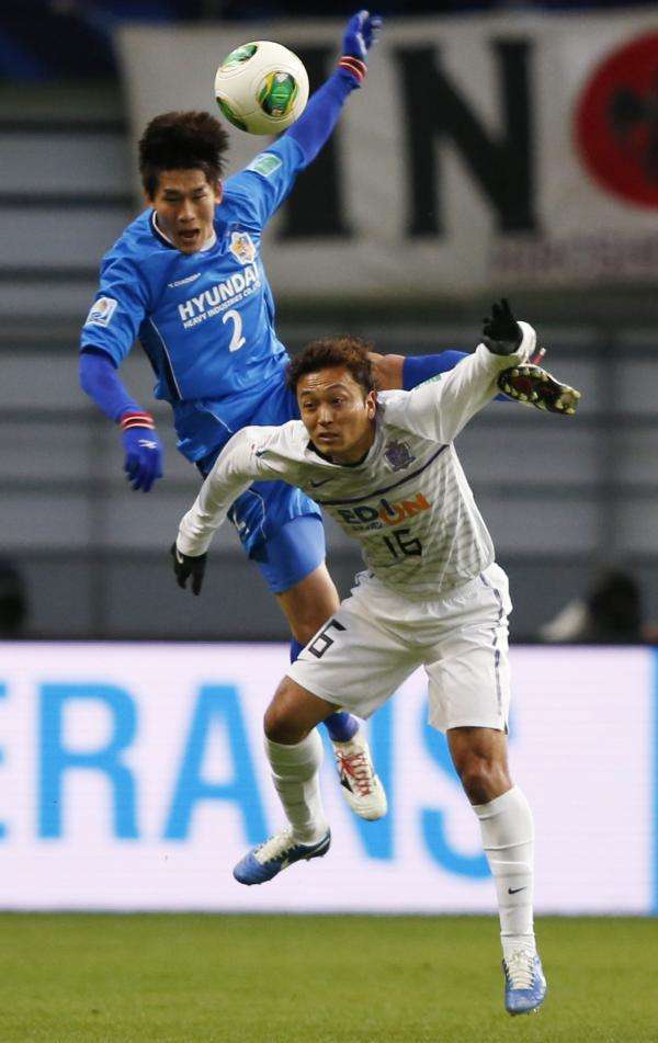 2012-12-12t082537z_1337437958_gm1e8cc19j001_rtrmadp_3_soccer-club-world_reuters