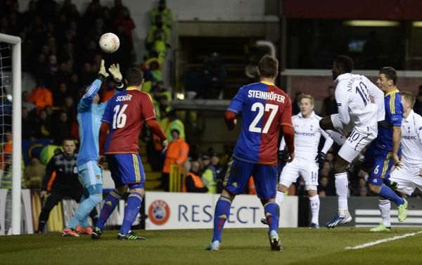 2013-04-04t201506z_705672612_gm1e9450bdy01_rtrmadp_3_soccer-europa_reuters
