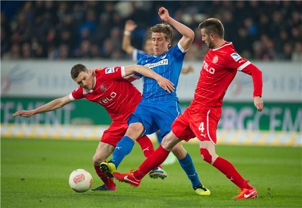 لقطة من المباراة