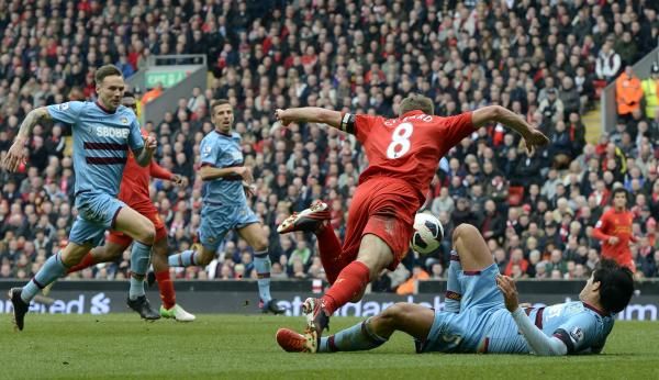 2013-04-07t144458z_1499730507_gm1e9471r5l01_rtrmadp_3_soccer-england_reuters