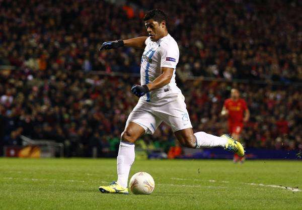 2013-02-21t205030z_591405524_gm1e92m0dfc01_rtrmadp_3_soccer-europa_reuters