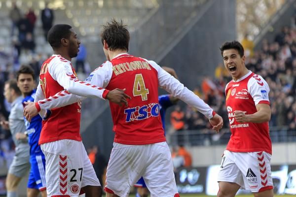 2013-04-07t164400z_779601535_gm1e94801ur01_rtrmadp_3_soccer-france_reuters