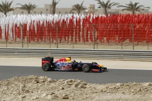 2012-04-21t131450z_01_bah210_rtridsp_3_motor-racing-prix_reuters