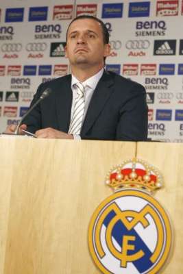 بيديا مياتوفيتش يعلن قرار اقالة كابيلو