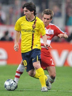 اخر مواجهة جمعت بين البارسا و البايرن في دوري الابطال عام 2009 