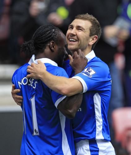 2012-04-28t165211z_01_edy14_rtridsp_3_soccer-england_reuters