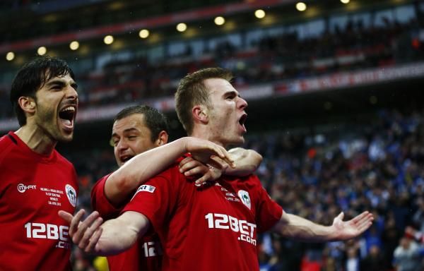 2013-04-13t183716z_1365904138_gm1e94e077e01_rtrmadp_3_soccer-england-cup_reuters