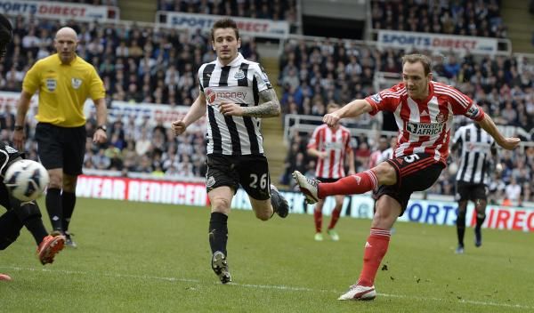 هزيمة نيوكاسل أمام سندرلاند أشعلت غضب الجماهير