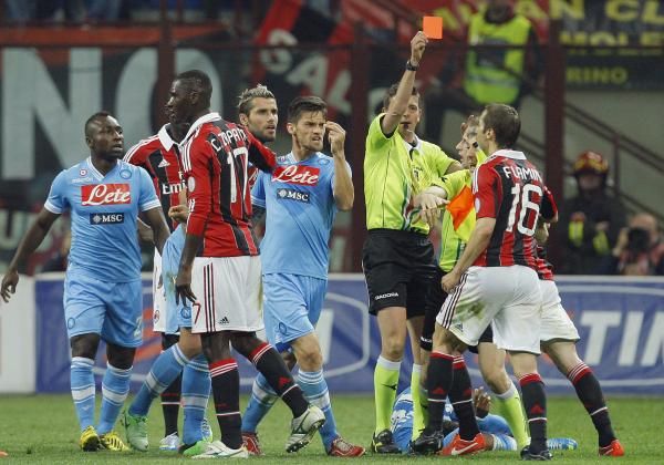 2013-04-14t203055z_767330351_gm1e94f0che01_rtrmadp_3_soccer-italy_reuters
