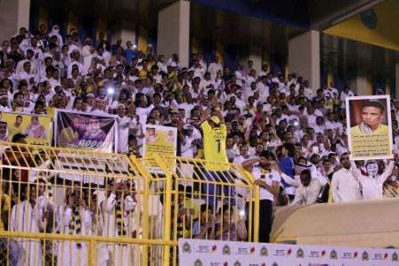 جماهير النصر تحتشد في ملعب ناديها لاستقبال محمد نور