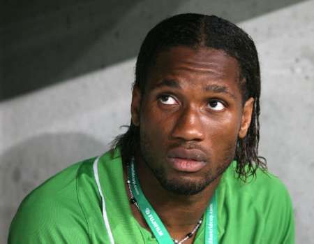 مهاجم منتخب ساحل العاج دروجبا