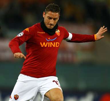  فرانشيسكو توتي قائد نادي روما