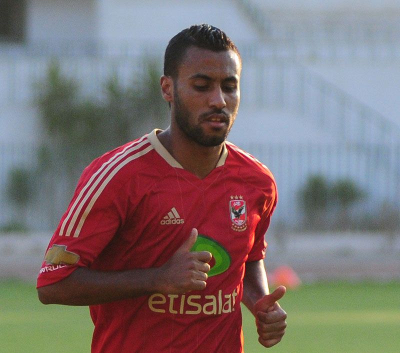 حسام عاشور 