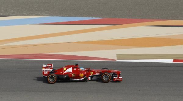 2013-04-19t141823z_392237819_gf2e94j13cq01_rtrmadp_3_motor-racing-prix_reuters