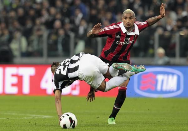 2013-04-21t195357z_1017668068_gm1e94m0aqr01_rtrmadp_3_soccer-italy_reuters